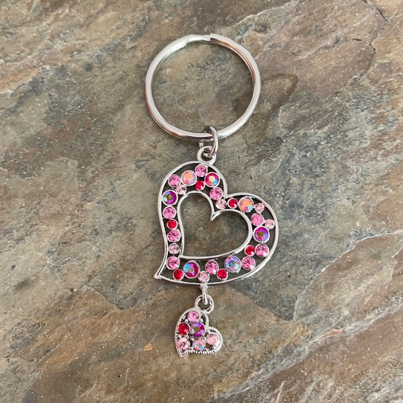 NWT Double Heart Crystal Charm Key Chain - Picture 1 of 5